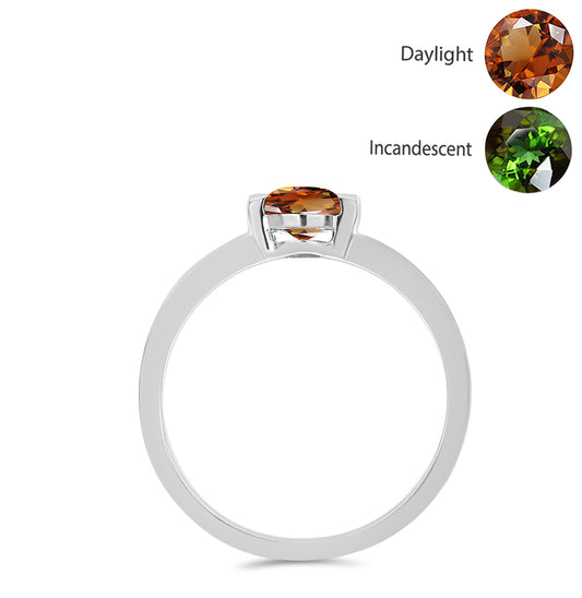 Inel din Argint 925 ( 2.25 grame ) cu Zultanit Anatolian Certificat cultivat în laborator 0.9 Carate