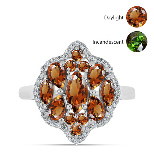 Inel din Argint 925 ( 4.28 grame ) cu Zultanit Anatolian Certificat cultivat în laborator și Topaz Alb 2.47 Carate