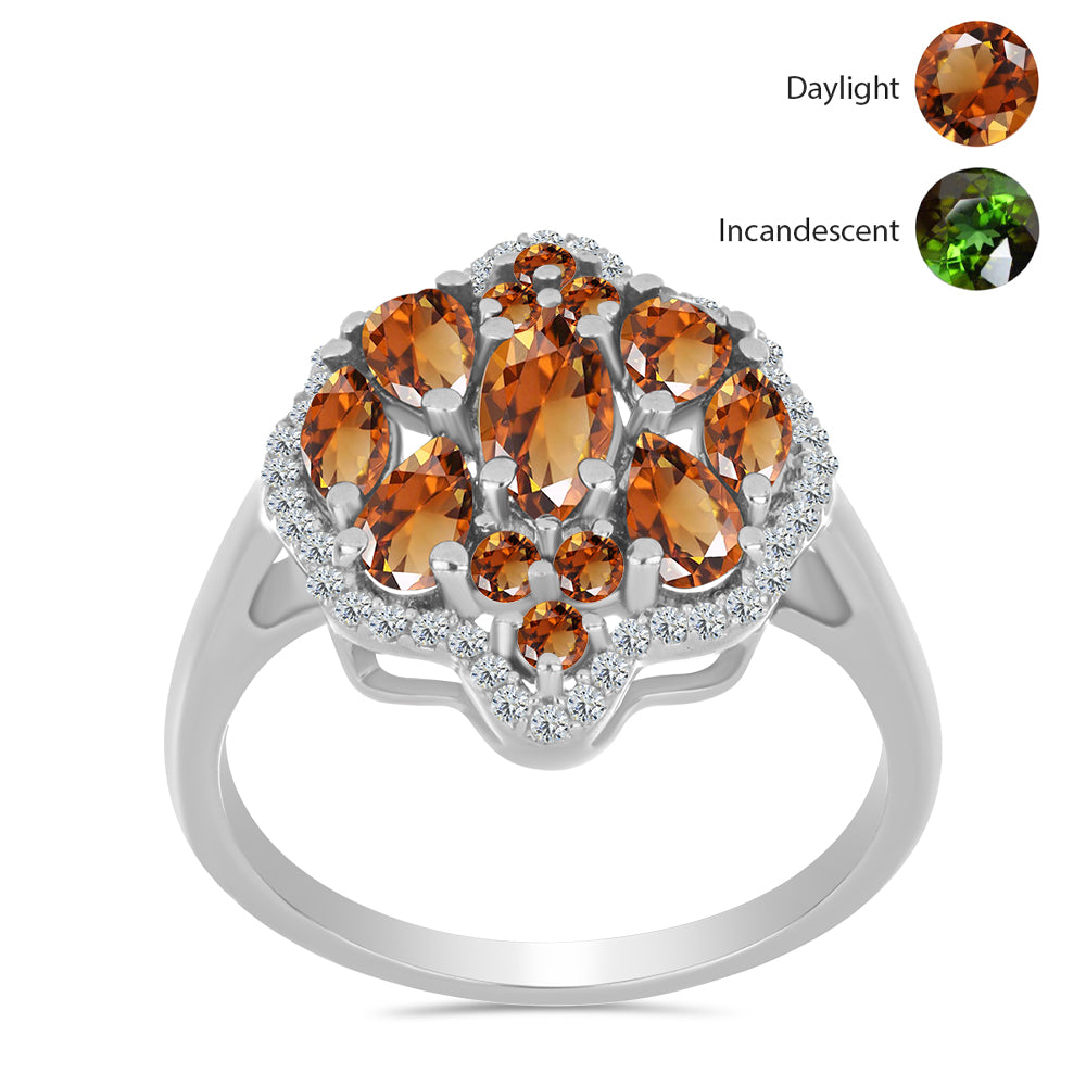 Inel din Argint 925 ( 4.28 grame ) cu Zultanit Anatolian Certificat cultivat în laborator și Topaz Alb 2.47 Carate 3 