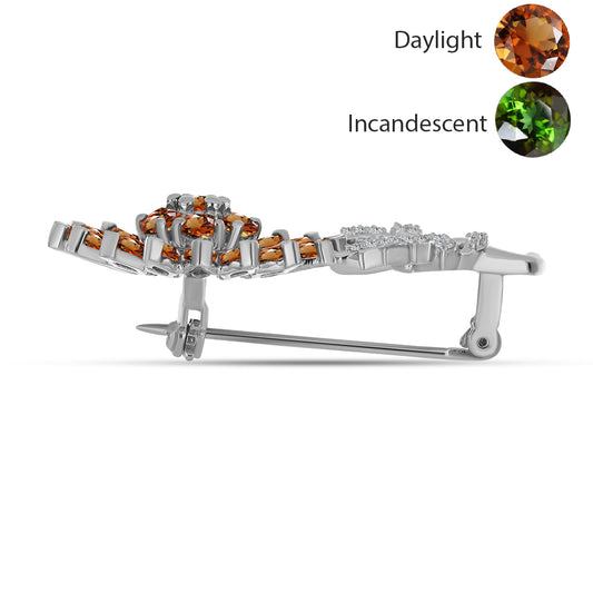 Broşă din Argint 925 ( 6.34 grame ) cu Zultanit Anatolian Certificat cultivat în laborator și Topaz Alb 4.44 Carate