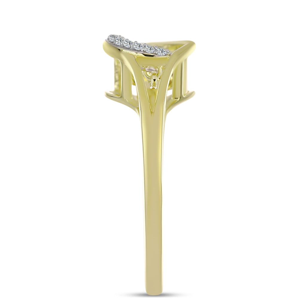 Inel din Argint 925 Placat cu Aur ( 3.18 grame ) cu Diamant Alb și Topaz Alb 0.17 Carate 4 