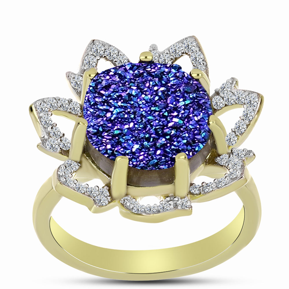 Inel din Argint 925 Placat cu Aur ( 5.56 grame ) cu Drusă Violet și Topaz Alb 6.04 Carate 3 