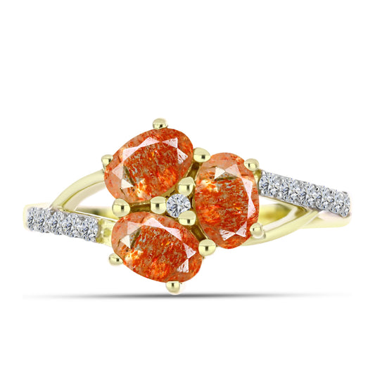 Inel din Argint 925 Placat cu Aur ( 2.28 grame ) cu Piatra Soarelui Oregon și Topaz Alb 1.5 Carate