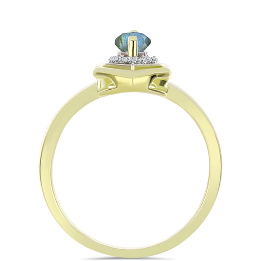 Inel din Argint 925 Placat cu Aur ( 2.65 grame ) cu Labradorit și Topaz Alb 0.64 Carate