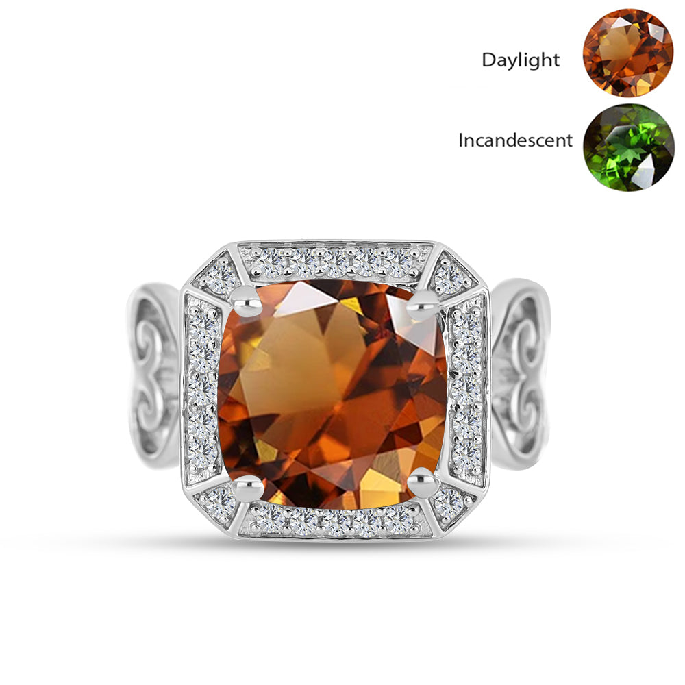 Inel din Argint 925 ( 5.75 grame ) cu Zultanit Anatolian Certificat cultivat în laborator și Topaz Alb 7.82 Carate 1 