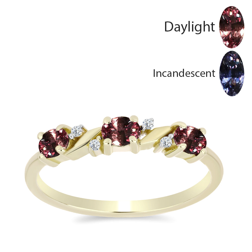 Inel din Argint 925 Placat cu Aur ( 1.64 grame ) cu Granat Bekily care își schimbă culoarea și Topaz Alb 0.59 Carate 3 