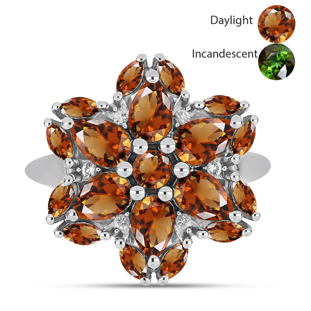 Inel din Argint 925 ( 5.35 grame ) cu Zultanit Anatolian Certificat cultivat în laborator și Topaz Alb 4.1 Carate 1 