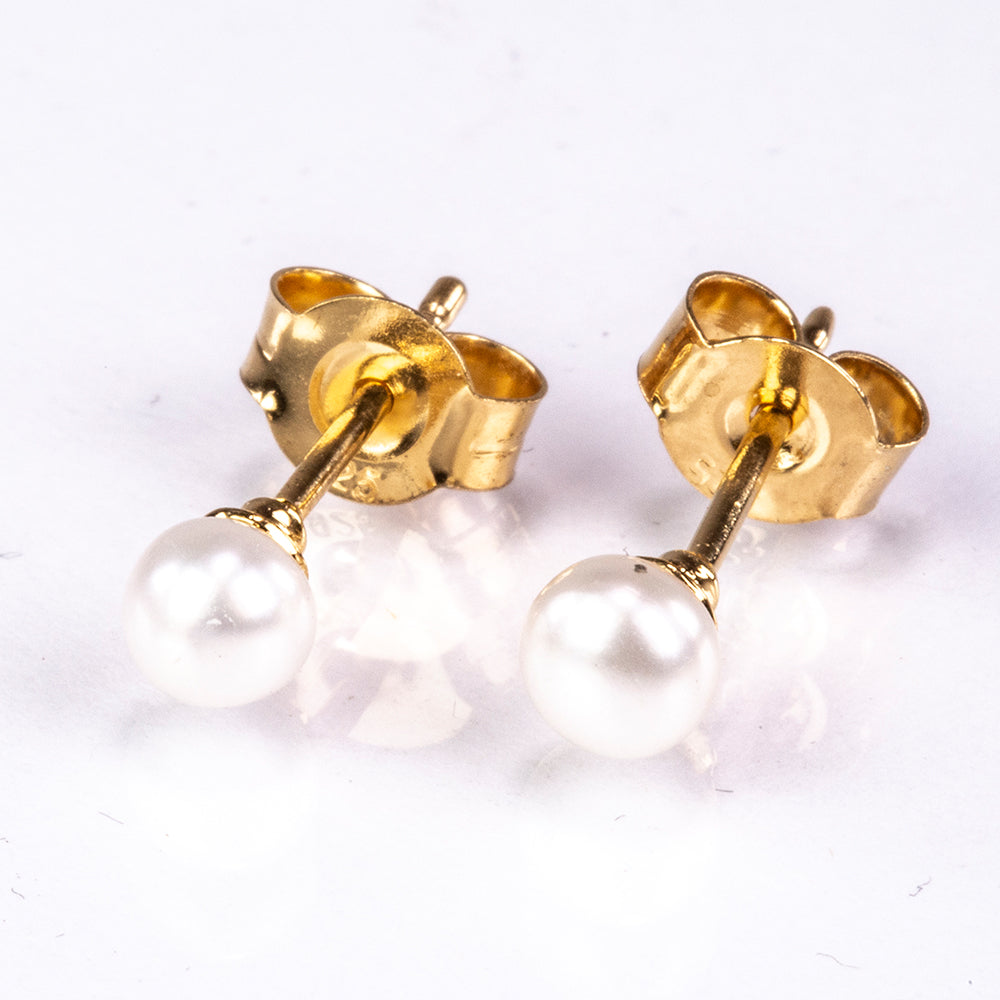 Cercei din Argint 925 Placat cu Aur ( 0.4 grame ) cu Perlă de Apă Dulce Albă 1.6 Carate