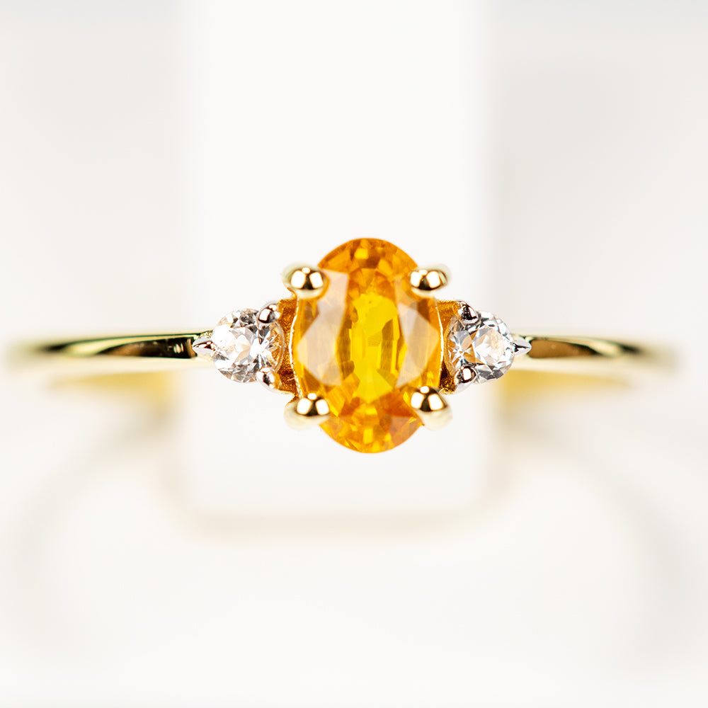 Inel din Argint 925 Placat cu Aur ( 1.35 grame ) cu Safir Rosebery Galben și Topaz Alb 0.68 Carate 2 