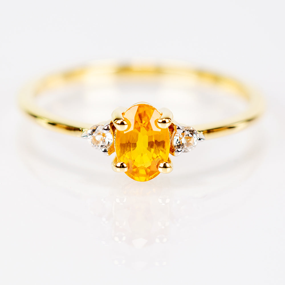 Inel din Argint 925 Placat cu Aur ( 1.35 grame ) cu Safir Rosebery Galben și Topaz Alb 0.68 Carate