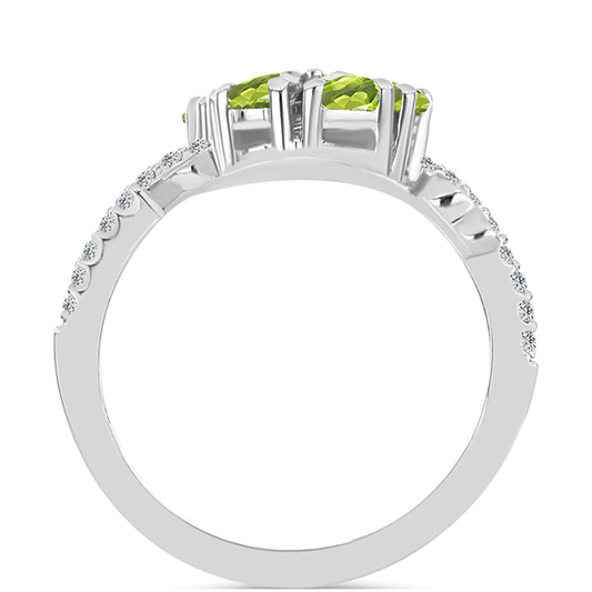 Inel din Argint 925 ( 4.28 grame ) cu Peridot Changbai și Topaz Alb 2.4 Carate