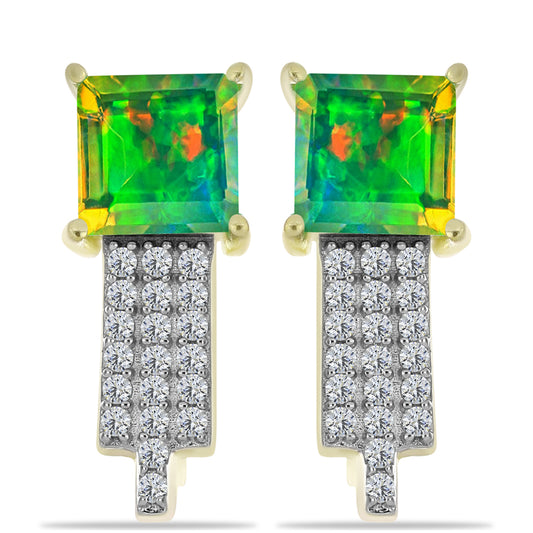 Cercei din Argint 925 Placat cu Aur ( 3.49 grame ) cu Opal Verde Etiopian Lega Dembi și Topaz Alb 1.59 Carate