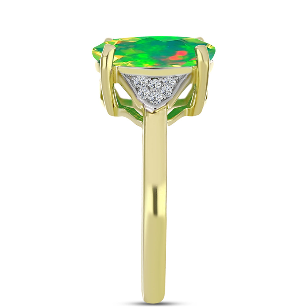 Inel din Argint 925 Placat cu Aur ( 3.08 grame ) cu Opal Verde Etiopian Lega Dembi și Topaz Alb 2.59 Carate 4 