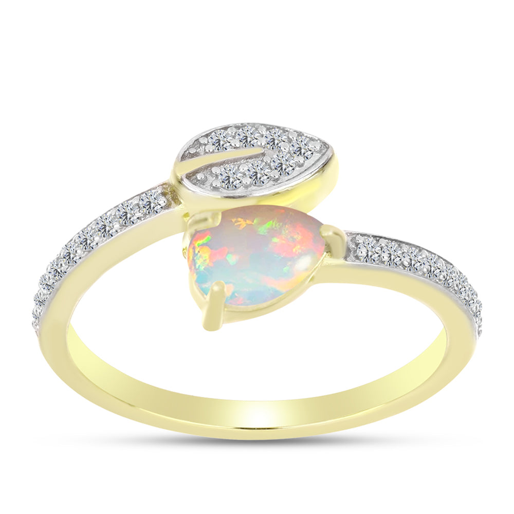 Inel din Argint 925 Placat cu Aur ( 2.24 grame ) cu Opal Welo și Topaz Alb 0.69 Carate