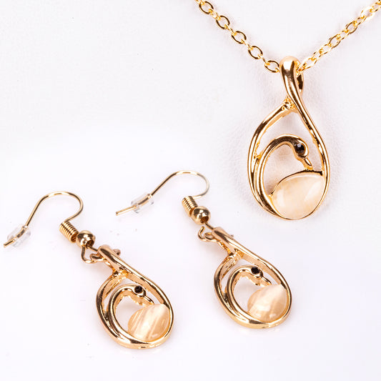 Set din Aliaj Placat cu Aur cu Cristal Alb Emporia® ( Colier+Cercei+Pandantiv )