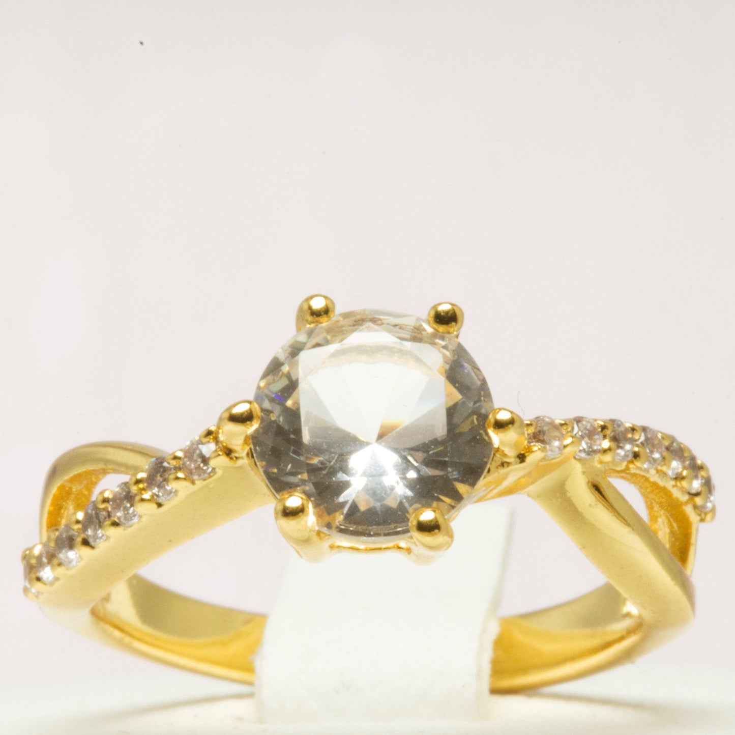 Inel din Aliaj Placat cu Aur cu Cristal Alb Emporia® - Galeria de Bijuterii