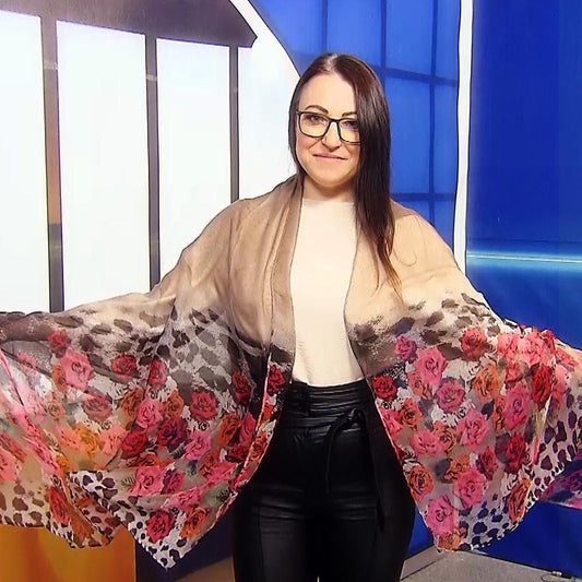 Eșarfă-Șal, 90 cm x 180 cm, Maro cu Model Leopard și Trandafiri Roz - Galeria de Bijuterii