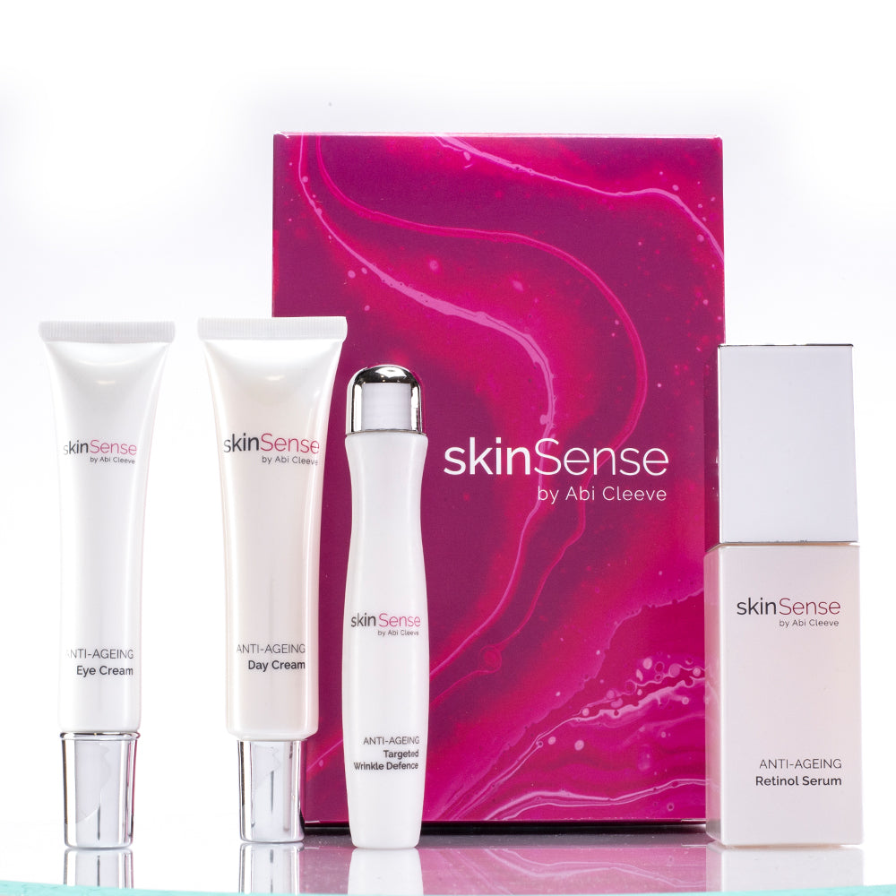 Colecția de tratamente anti-îmbătrânire SkinSense din 4 produse