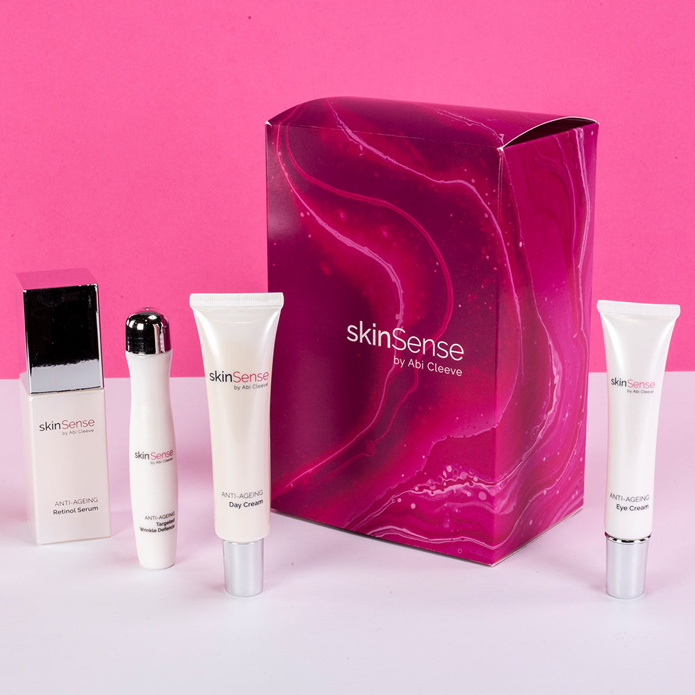 Colecția de tratamente anti-îmbătrânire SkinSense din 4 produse 15 